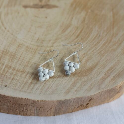 image00085 Howlite