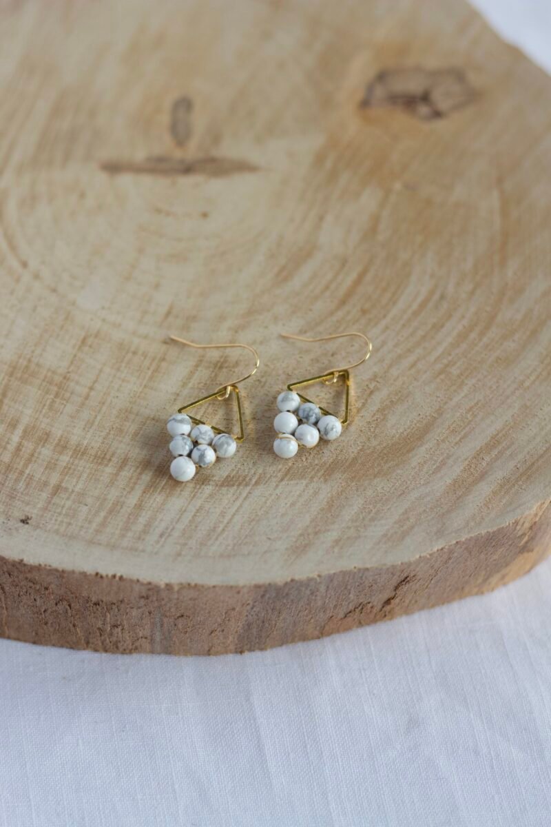 Howlite